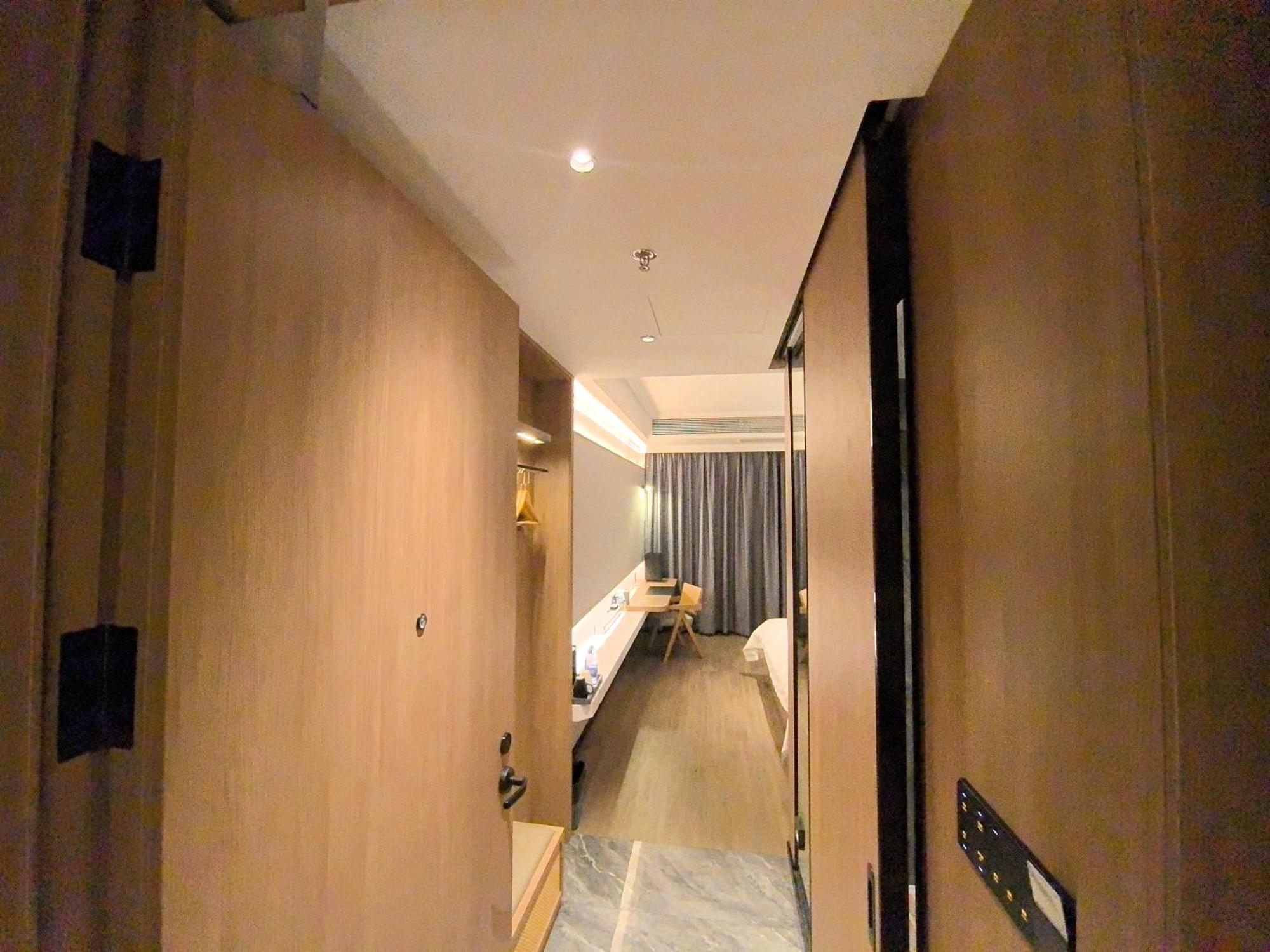 Luyue Hotel Movie Hotel Huaqiangbei Convention And Exhibition Center Branch Shenzhen Exterior photo